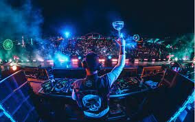 MÚSICA ELECTRÓNICA ( TECNO-HOUSE Y ELECTRO-TECNO)