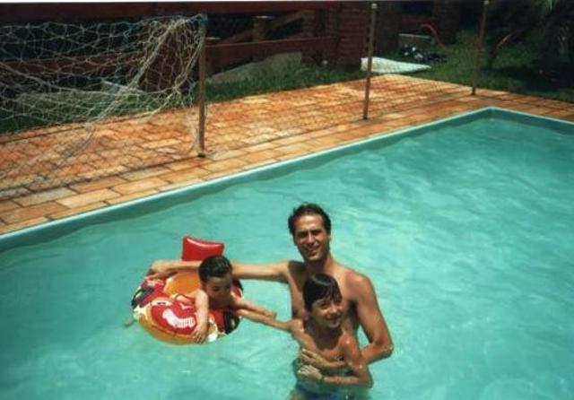 Meu primeiro banho de picina-Gabi