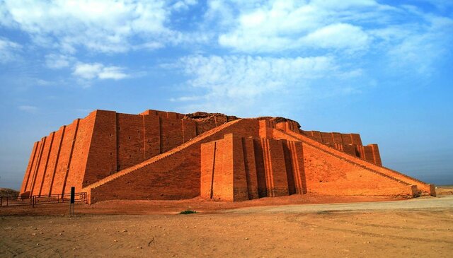 Ziggurat di Ur