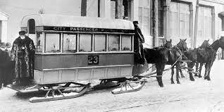 Mise en activité du premier tramway hippomobile