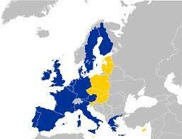 Accession of ten new countries to the EU