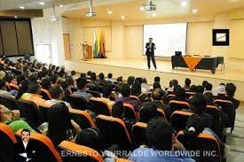 LA CONFERENCIA DE RECTORES DE UNIVERSIDADES ESPAÑOLAS (CRUE) APROBÓ POR UNANIMIDAD LA PROPUESTA PARA LA CREACIÓN DEL GRUPO DE TRABAJO PARA LA CALIDAD AMBIENTAL Y EL DESARROLLO SOSTENIBLE.