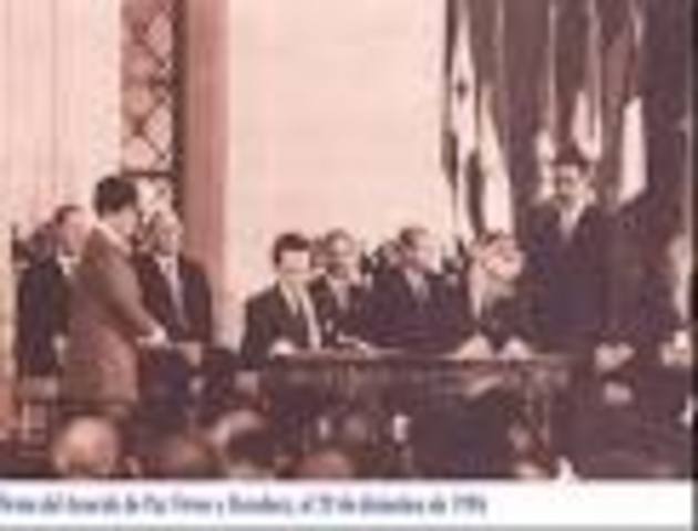 Fue necesario esperar los Acuerdos de Paz, concluidos en 1996, ciento setenta y cinco años después de la Independencia, para que el Estado guatemalteco pudiera perfilarse como un "Estado multiétnico, pluricultural y multilingüe".