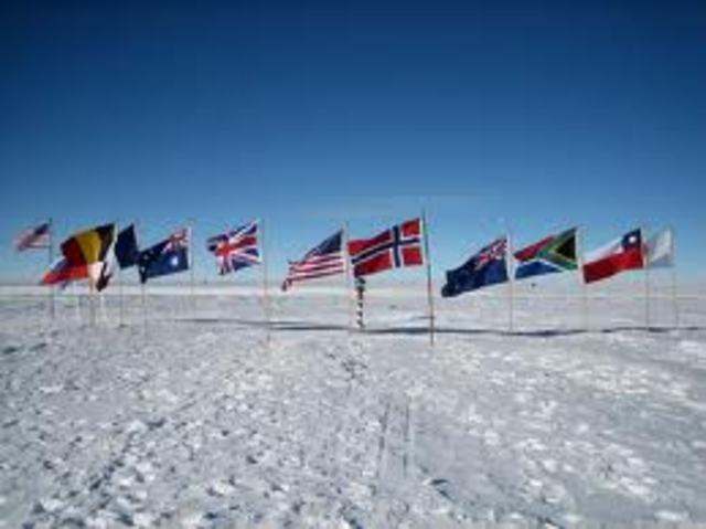The Polar Party Reaches South Pole