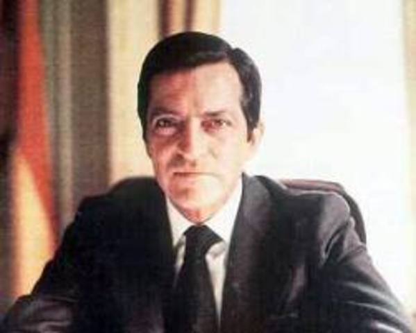 NOMBRAMIENTO A ADOLFO SUAREZ COMO PRESIDENTE DEL GOBIERNO