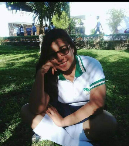 Buenos monetos en la preparatoria (Odalis)