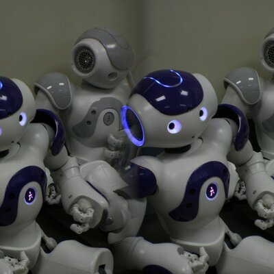 Timeline: Frise historique sur la robotique.