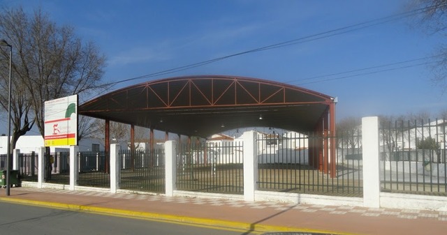 Entrada en primaria para este joven estudiante.