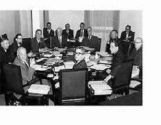 La CEE firma su primer gran acuerdo internacional