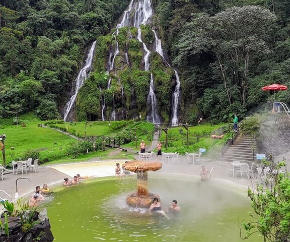 Aperturas de los Termales San Vicente