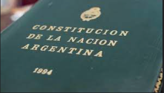 Marzo: Reforma constitucional