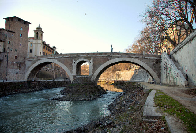Puente Fabricio, Roma