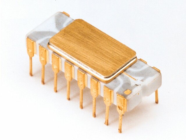 invention de la micro-puce