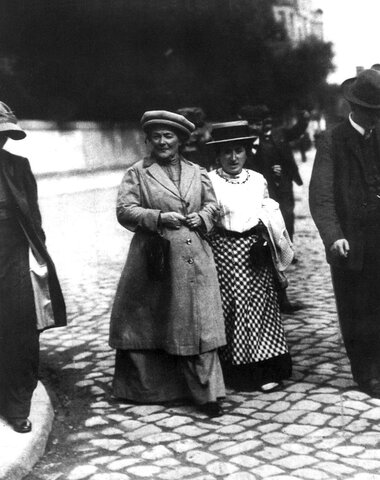 Fundación de la Conferencia Internacional de mujeres