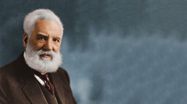 Alexander Graham Bell patenta el teléfono