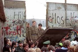 berlin wall falling