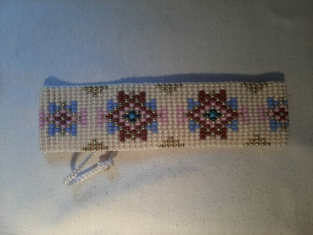 manilla en mostacilla checa