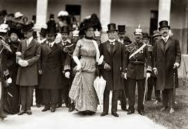 Institucionalización oficial de los enfermos mentales