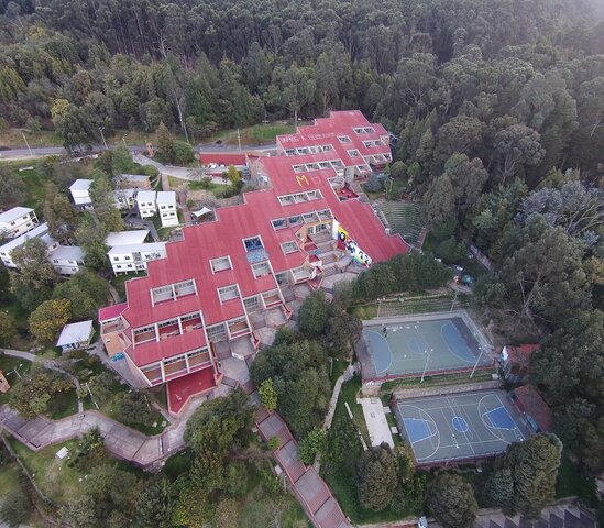 Facultad de Ciencias y Educación y la Facultad de Ingeniería.