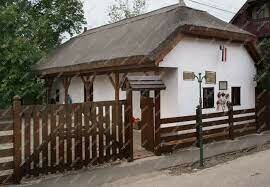 Születése