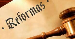 Reformas al artículo 6º constitucional.