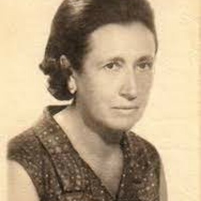 Timeline: Maria Oliveras