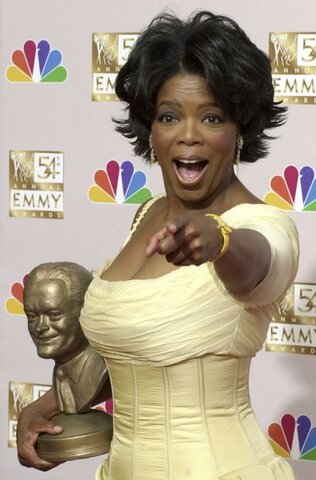 Oprah Winfrey wins the Bob Hope Humanitarian Award