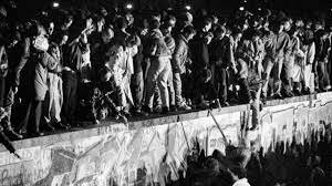 Berlin Wall - x