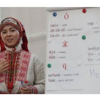 Timeline: Удмурт письменностьлэн кылдэмез но азинскемез