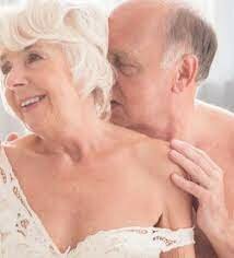 ADULTEZ MAYOR O VEJEZ 65 AÑOS EN ADELANTE