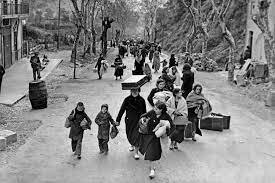 Jul 6,1941, Hiding from Nazis