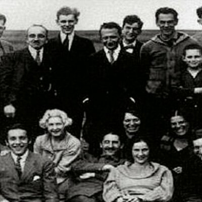 Timeline: LA ESCUELA DE FRANKFURT