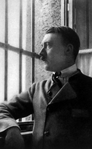 Beer Hall/Munich Putsch (-)