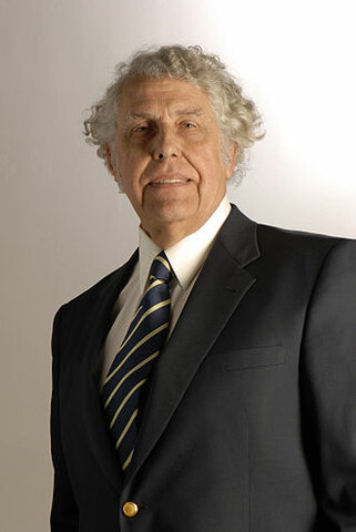 Primera Vacuna Recombinante - Pablo Valenzuela Valdés