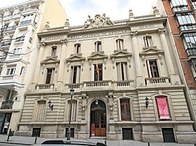 Es funda l'Acadèmia de Medicina