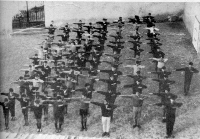 Dirección General de Educación Física y Enseñanza Pre militar