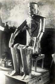 Primer autómata llamado robot