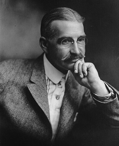 L. Frank Baum. (1856-1919). "La serie del mago de Oz".