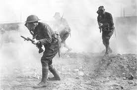 Inicio de la Segunda batalla de Ypres, donde Alemania empleo por primera vez gases tóxicos.