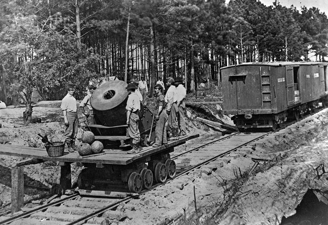 The battle above the railroad