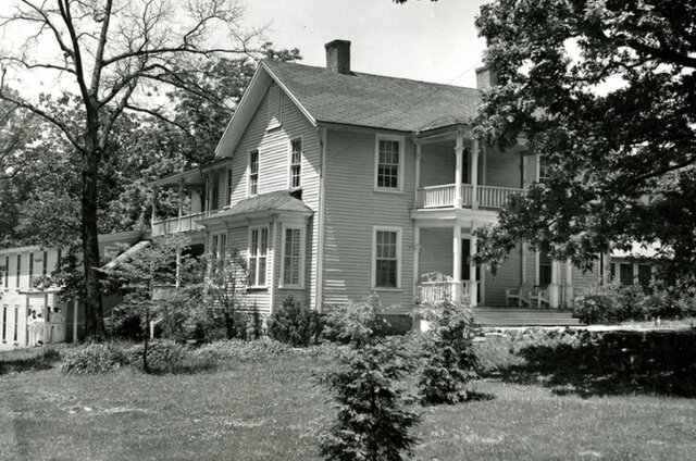 Magnolia Dining Hall