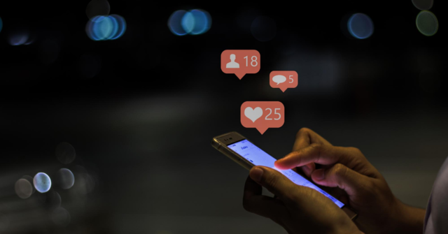 Photo sharing on social media