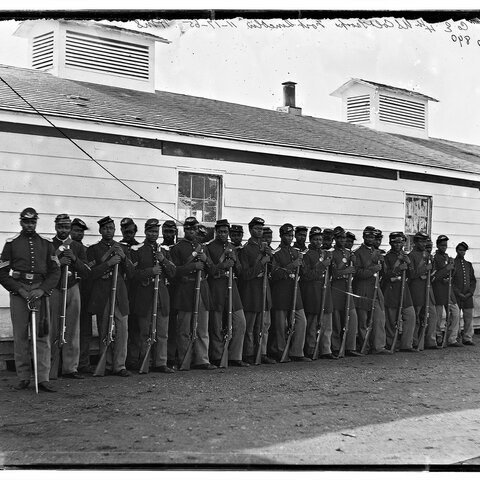 George Oscar in now getting enlisted in the war