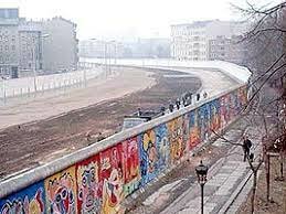 The berlin wall is constructed