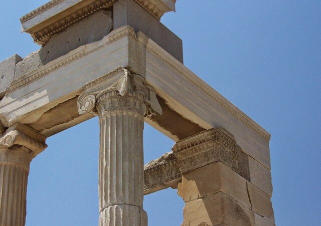 Colonna di ordine ionico