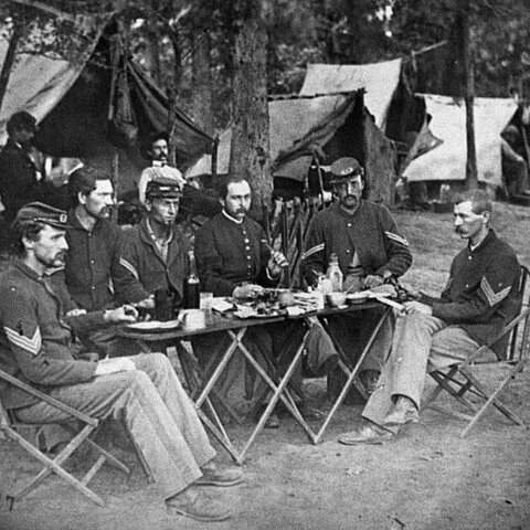 Charles Cummings likes the food