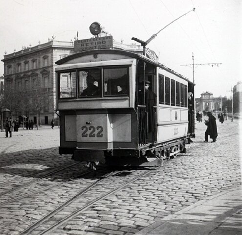 El tramvia, John Outram