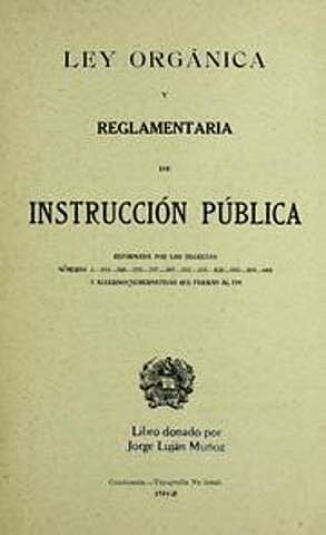 Ley de Institución Pública