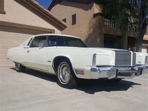 First American car with an airbag.