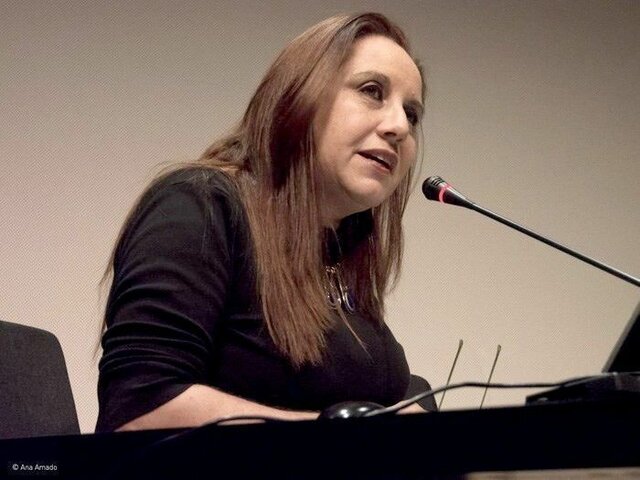 Arq.Carolina Pizarro recibe premio "Rafel Norma de FFPA